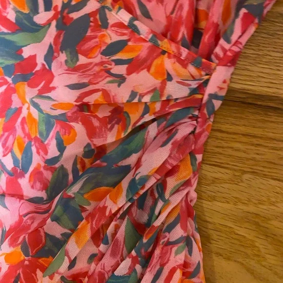 NWT 89th & Madison Pink Floral V-neck Maxi Dress - Picture 10 of 10